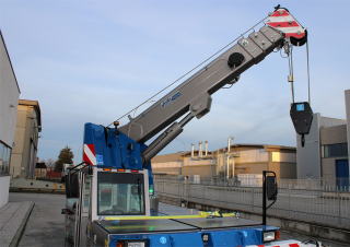 Valla 100 SE crane - load chart, specs & dimensions (2025 - 2026)