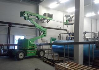 120 MC Sky-High Trailer Mounted Articulating Boom Lifts