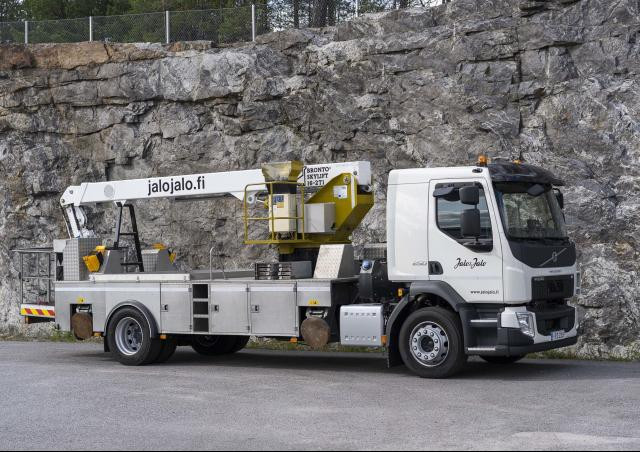 Bronto Skylift 16 1T 1 Trailer Mounted Telescopic Boom Lifts (1990 - 1993) Specifications & Dimensions