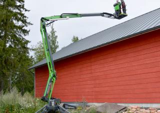 165 Leguan Wheeled Articulating Boom Lifts