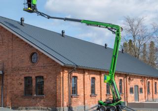 190 Leguan Wheeled Articulating Boom Lifts