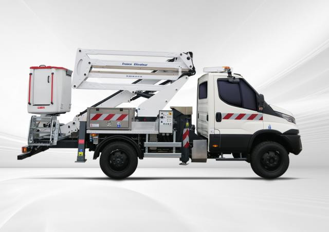 France Elévateur 192 ATL 4x4 Trailer Mounted Articulating Boom Lifts (2021 - 2026) Specifications & Dimensions