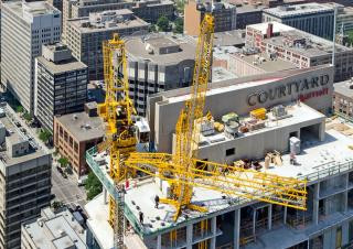 Liebherr 200 DR 5/10 Litronic crane - load chart, specs & dimensions (2011 - 2026)