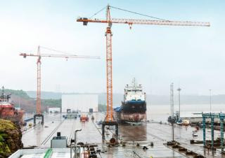 Liebherr 200 EC-H 10 FR.tronic crane - load chart, specs & dimensions (2011 - 2017)