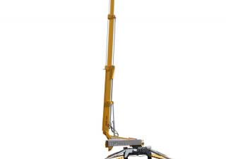 2100 E OMMELIFT Trailer Mounted Telescopic Boom Lifts