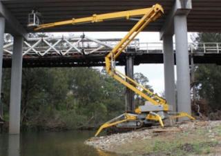 2750 RXBDJ OMMELIFT Crawler Articulating Boom Lifts