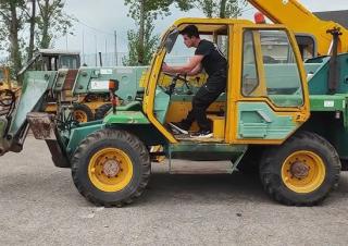 3011 Italmacchine Telehandler Specs & Dimensions