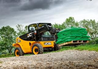 JCB 520-40 Telehandler Specs & Dimensions (2021 - 2026)