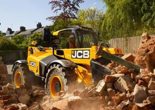 JCB 550-80 Telehandler Specs & Dimensions (2022 - 2025)
