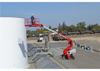 60-J MEC Wheeled Telescopic Boom Lifts
