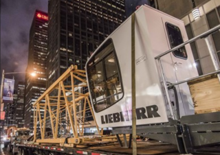 Liebherr 710 HC-L 32/64 Litronic crane - load chart, specs & dimensions (2024 - 2026)
