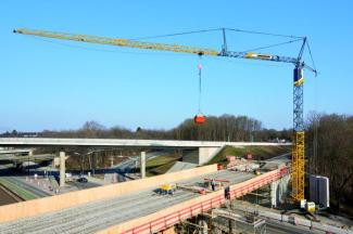 Liebherr 81 K crane - load chart, specs & dimensions (2013 - 2017)