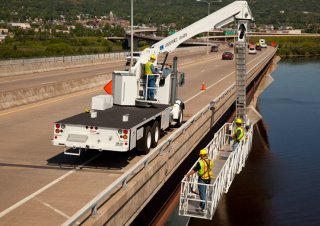 A-52 Aspen Aerials Trailer Mounted Articulating Boom Lifts