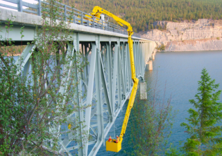 A-62 Aspen Aerials Trailer Mounted Articulating Boom Lifts