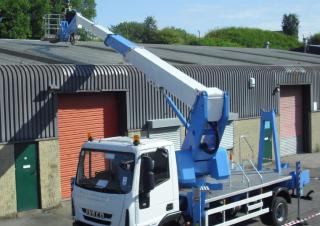 A26-17TJ Ascendant Truck Mounted Telescopic Boom Lifts