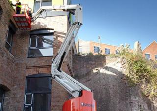 A46JRTE Snorkel Wheeled Articulating Boom Lifts
