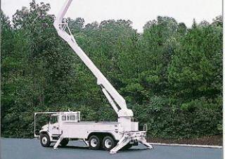 A75 Altec Trailer Mounted Articulating Boom Lifts