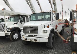 A82T Altec Trailer Mounted Articulating Boom Lifts