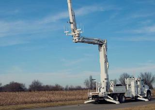 AA50-E80 Altec Trailer Mounted Articulating Boom Lifts