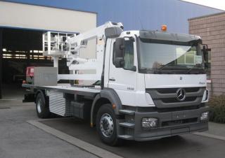 AB 9/S Barin Trailer Mounted Articulating Boom Lifts