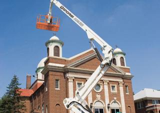 AB80J Snorkel Wheeled Articulating Boom Lifts