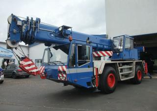 AC 95 (4x4x4) Terex-Demag