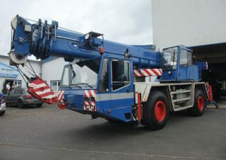 AC 95 (4x4x4) Terex-Demag