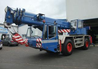 AC 95 (4x4x4) Terex-Demag