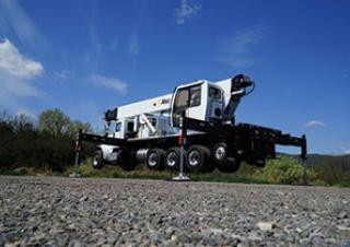 Altec AC40-152S crane - load chart, specs & dimensions (2019 - 2023)