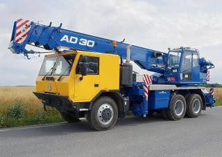 CKD Mobilni Jeraby AD 30 crane - load chart, specs & dimensions (2017 - 2026)