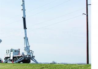 AH85A Altec Trailer Mounted Articulating Boom Lifts