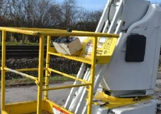 Niftylift Alleycat Single Vertical Mast Boom Lifts (1998 - 2005) Specifications & Dimensions