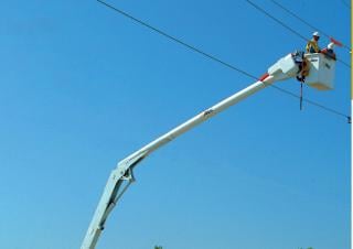 AN29 Altec Trailer Mounted Articulating Boom Lifts