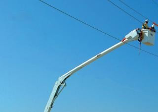 Altec AN32E Trailer Mounted Articulating Boom Lifts (2017 - 2023) Specifications & Dimensions