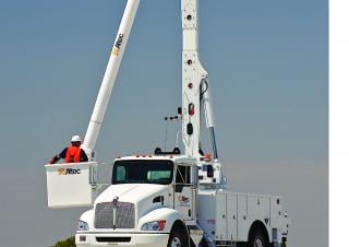 AN50E-OC Altec Trailer Mounted Articulating Boom Lifts