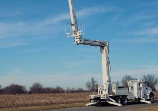 AN55E-E88 Altec Trailer Mounted Articulating Boom Lifts