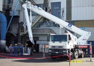 AP 52/32 Barin Trailer Mounted Articulating Boom Lifts