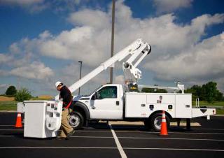 AT237 Altec Trailer Mounted Articulating Boom Lifts