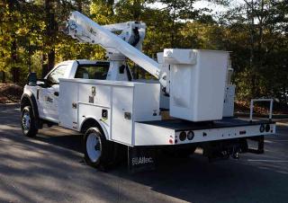 AT335 Altec Trailer Mounted Articulating Boom Lifts