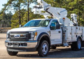 AT41ME/PE Altec Trailer Mounted Articulating Boom Lifts