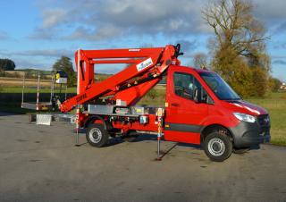 B220PXE Comfort GSR Trailer Mounted Articulating Boom Lifts
