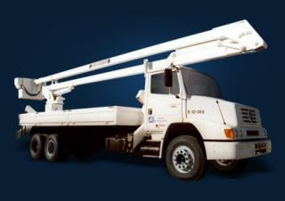 BL 24C Hidro-Grubert Trailer Mounted Articulating Boom Lifts