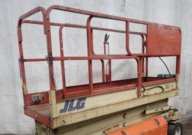JLG CM 2033 Wheeled scissor lifts (1991 - 1996) Specifications & Dimensions