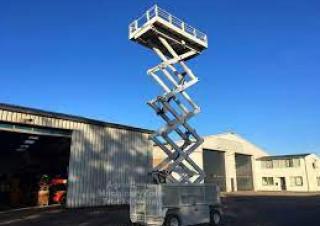 Comodo 140 ED IPM Wheeled scissor lifts