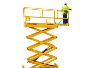 COMPACT 2632 E Haulotte Wheeled scissor lifts