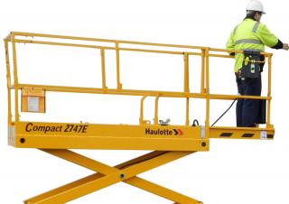 COMPACT 2747 E Haulotte Wheeled scissor lifts
