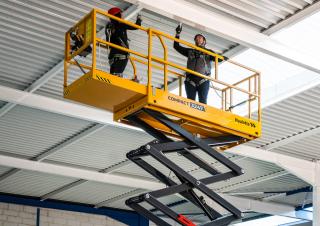 Compact 3247 E Haulotte Wheeled scissor lifts