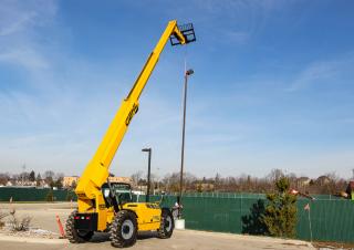 DL11-44 Gehl Telehandler Specs & Dimensions