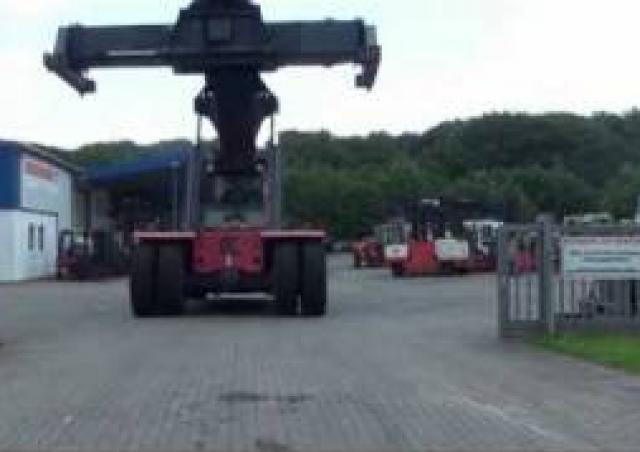 Kalmar DRD450-70S5 Reach Stacker Specs & Dimensions (1996 - 2015)