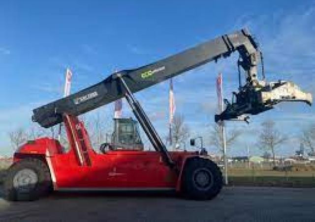 Kalmar DRG450-75S6HXSE Reach Stacker Specs & Dimensions (2022 - 2026)